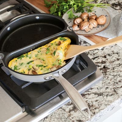 Cracker Barrel Cast Iron Biscuit Pan, Heavy Duty Ovenware Cookware