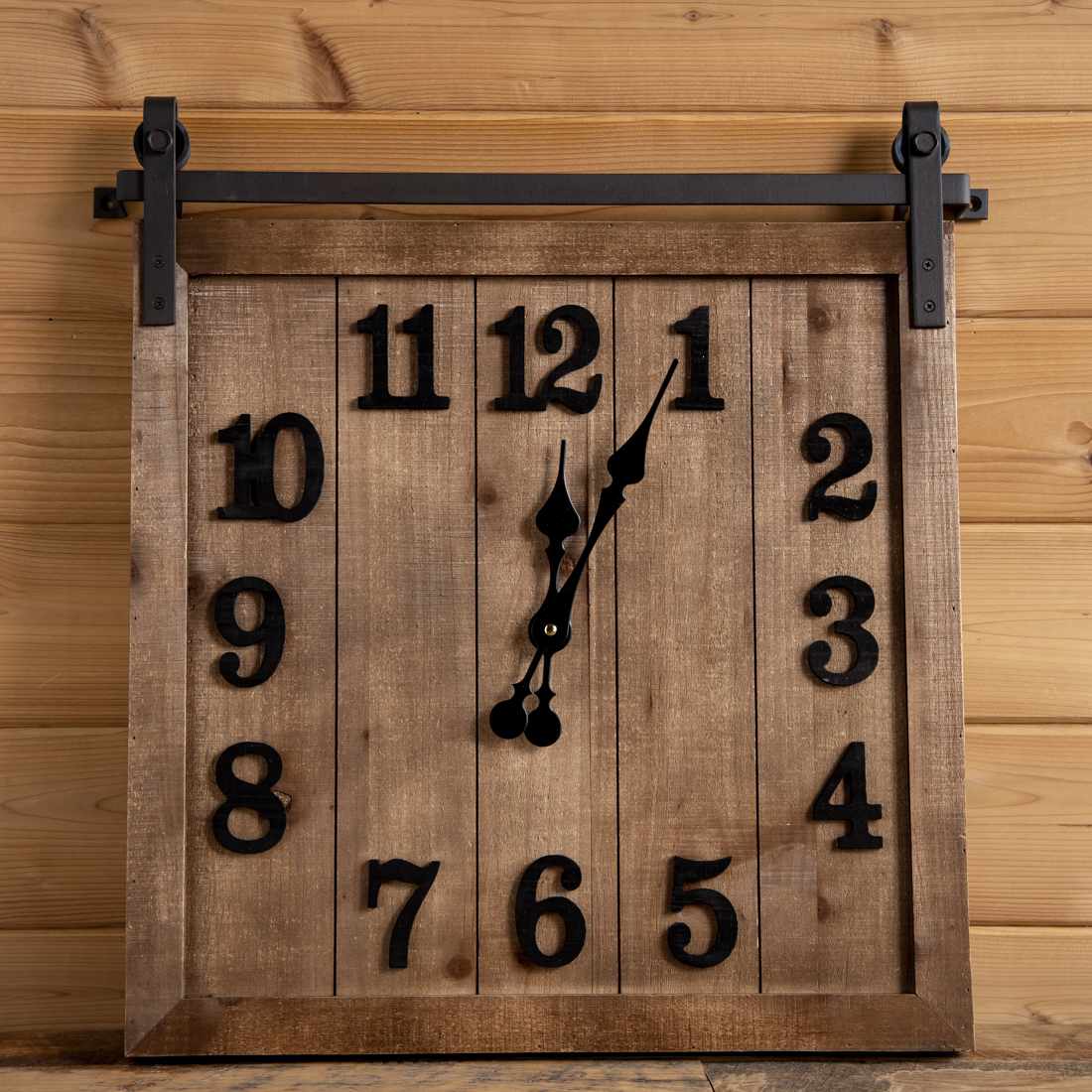 Wood Wall Clock Cracker Barrel