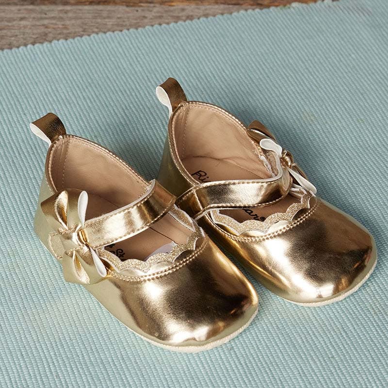 Infant Gold Patent Scallop Shoes - Cracker Barrel
