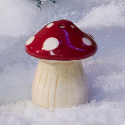 Mushroom Mini Pepper Shaker - Red