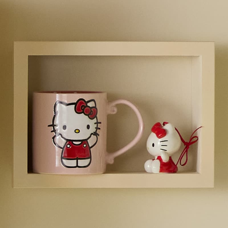 Deals 2 hello kitty mugs