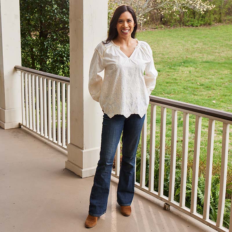 Embroidered Ivory Top Horse Cracker Barrel