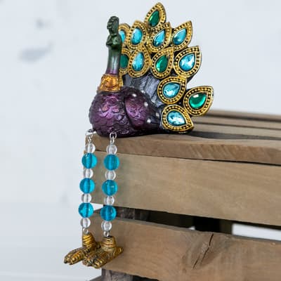 Red square peacock dangler