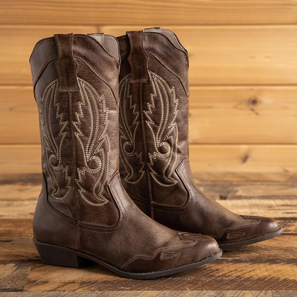 Womens brown shop cowgirl boots