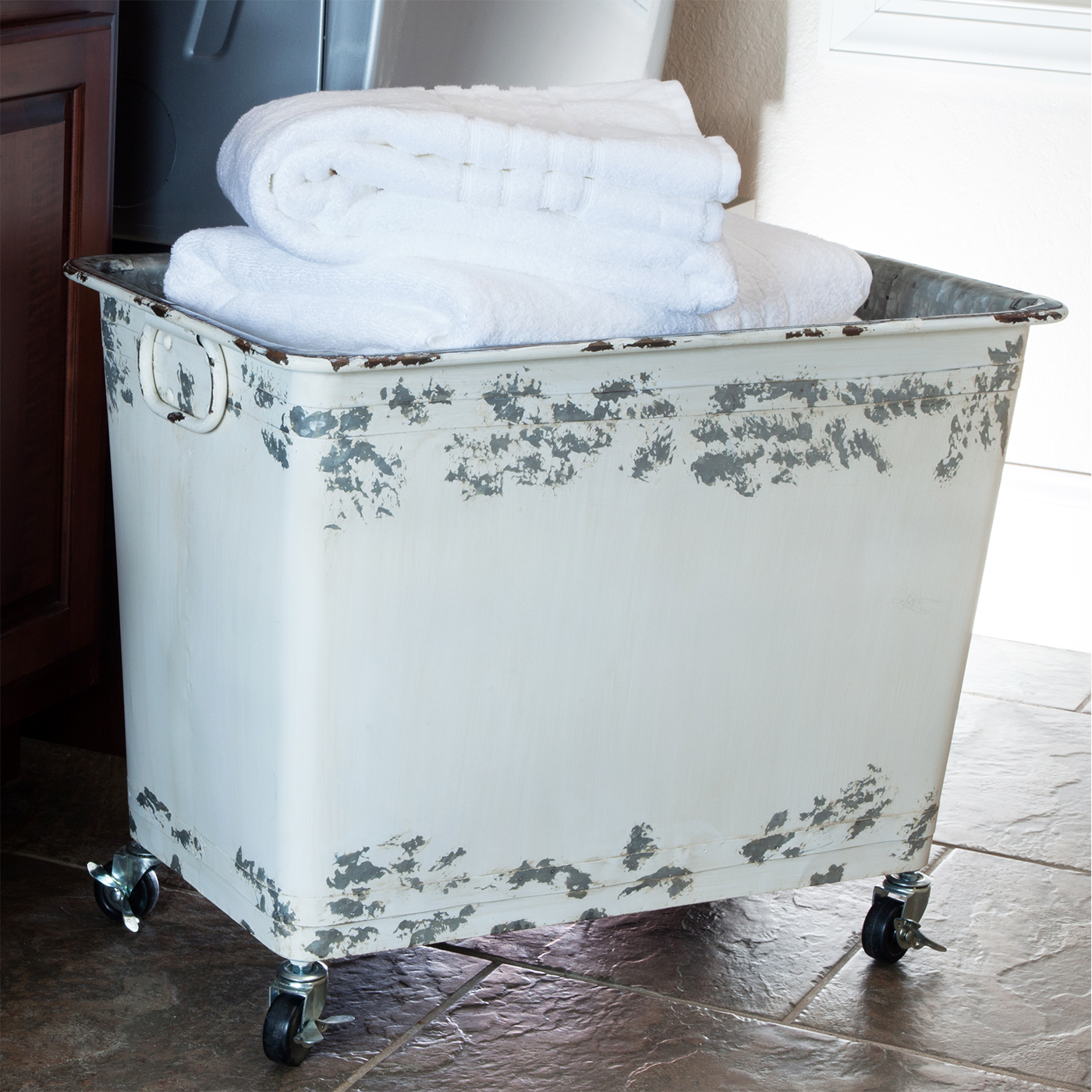 Metal Laundry Tub on Wheels Cracker Barrel