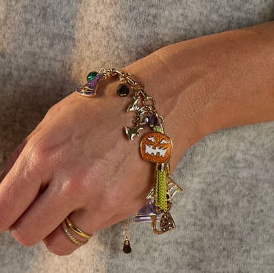 Halloween Icon Charm Bracelet - Gold