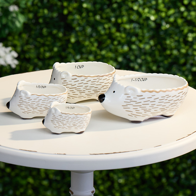 Cracker Barrel Hedgehogs Measuring Cup - Thumbnail 3