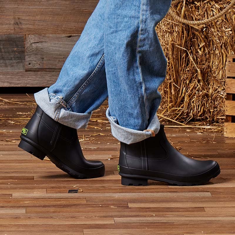 Cowgirl Shortie Black Rainboots Cracker Barrel