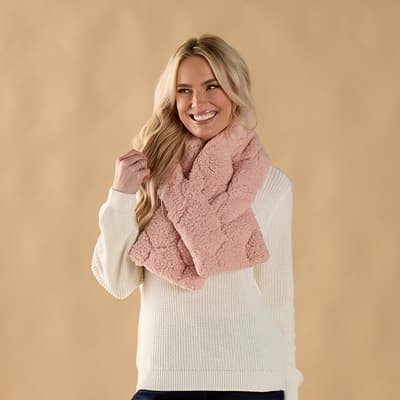 Pink Sherpa Quilted Pull Thru Scarf
