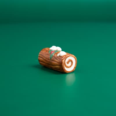 Buche De Noel Mini Pepper Shaker