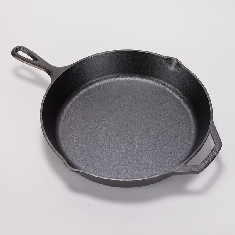 Lodge Yellowstone - 12 Skillet