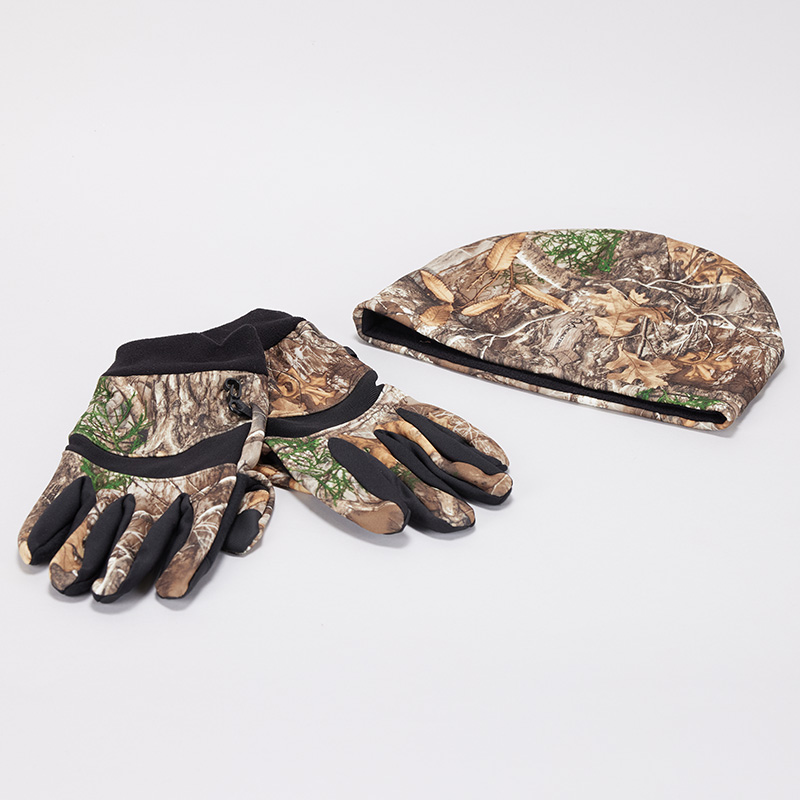 Realtree Square Accent Pillow  Realtree Camo Bed Accent Pillows in all  Colors!