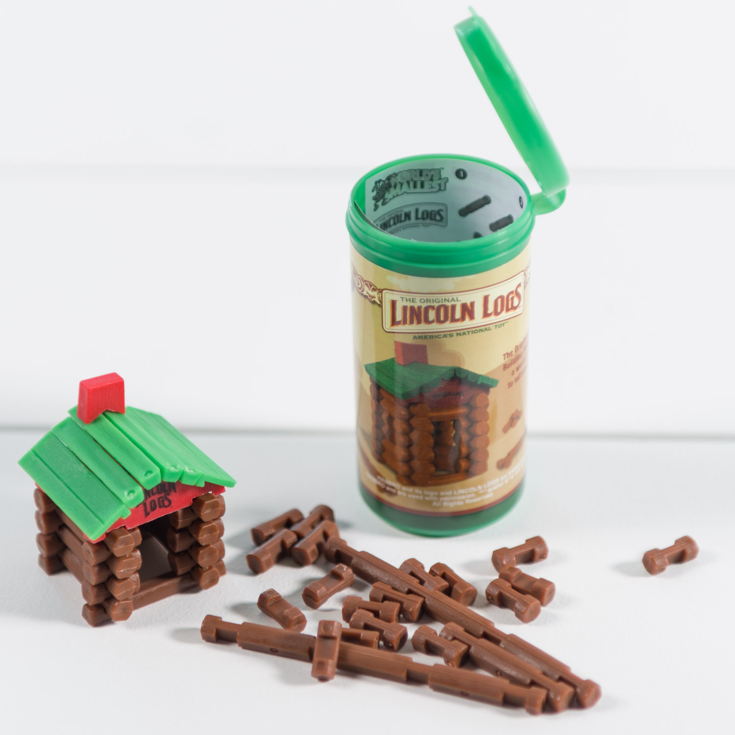 Miniature store lincoln logs