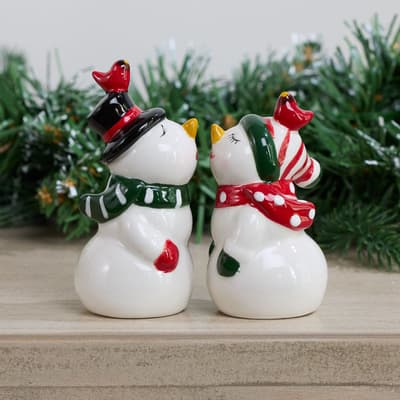 Kissing Snowman Couple Salt and Pepper Set