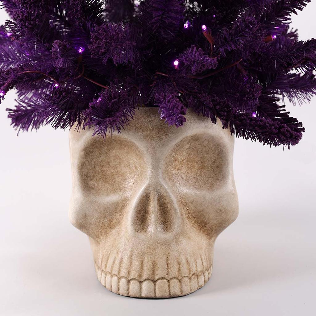 4' deals Prelit Purple Tree with Skull Base Halloween