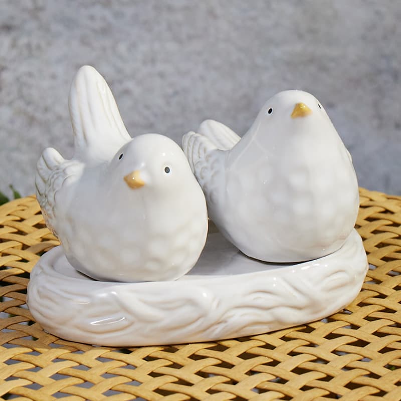 One Ceramic orders Bird in a Nest