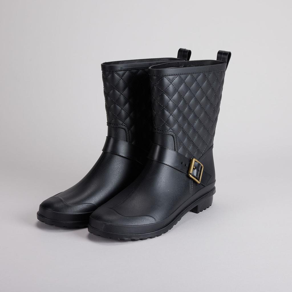 Quilted Black Rainboots Cracker Barrel