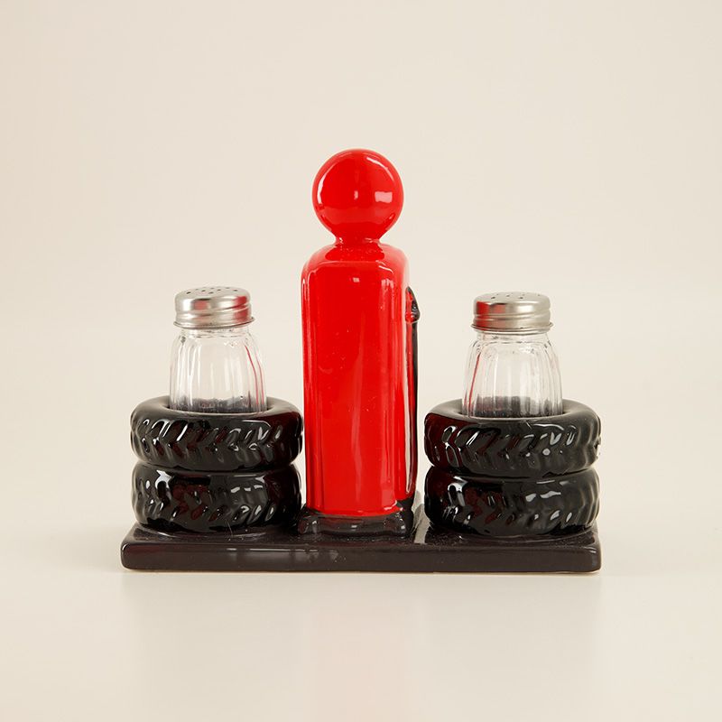 Gas Station Salt and Pepper Set - Cracker Barrel