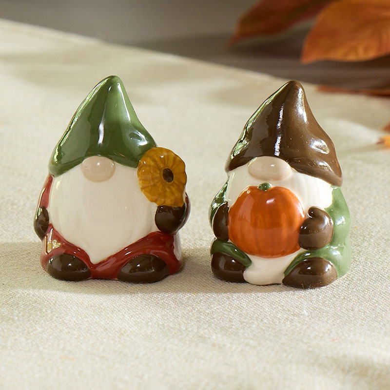 Shop Salt & Pepper Shakers