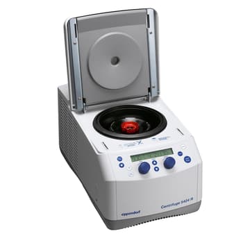 Eppendorf Centrifuge 5424 R, Rotary Knobs, Lid Open