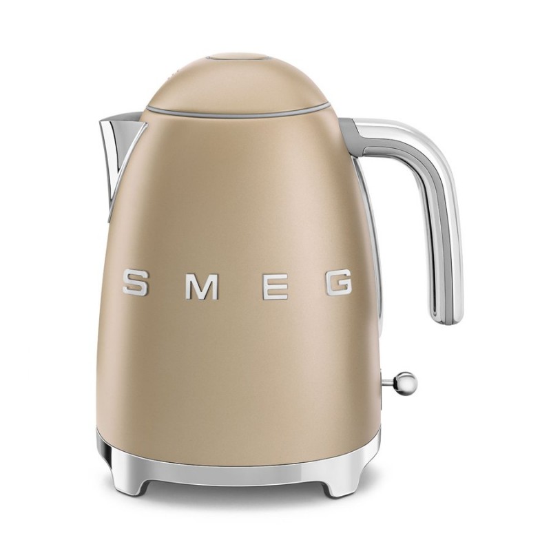 Smeg Electric Kettle in Cream