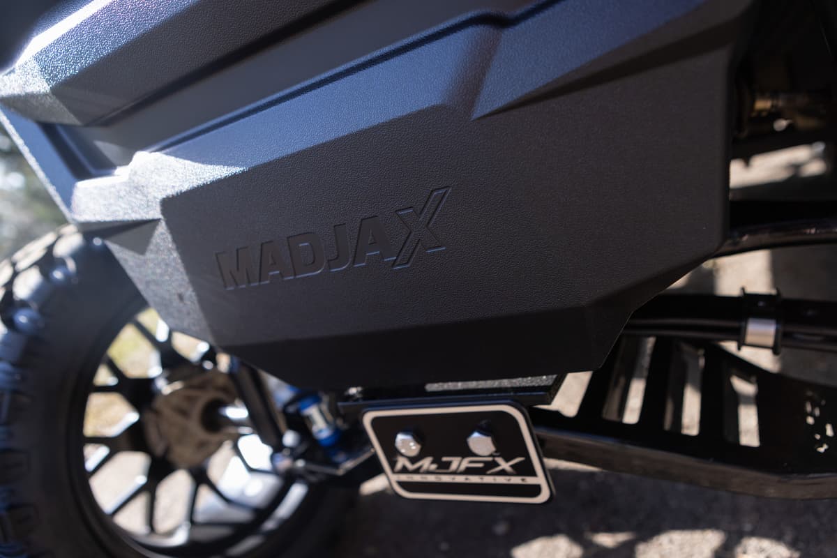 MadJax® APEX Body Kit – Hyper Gray Metallic