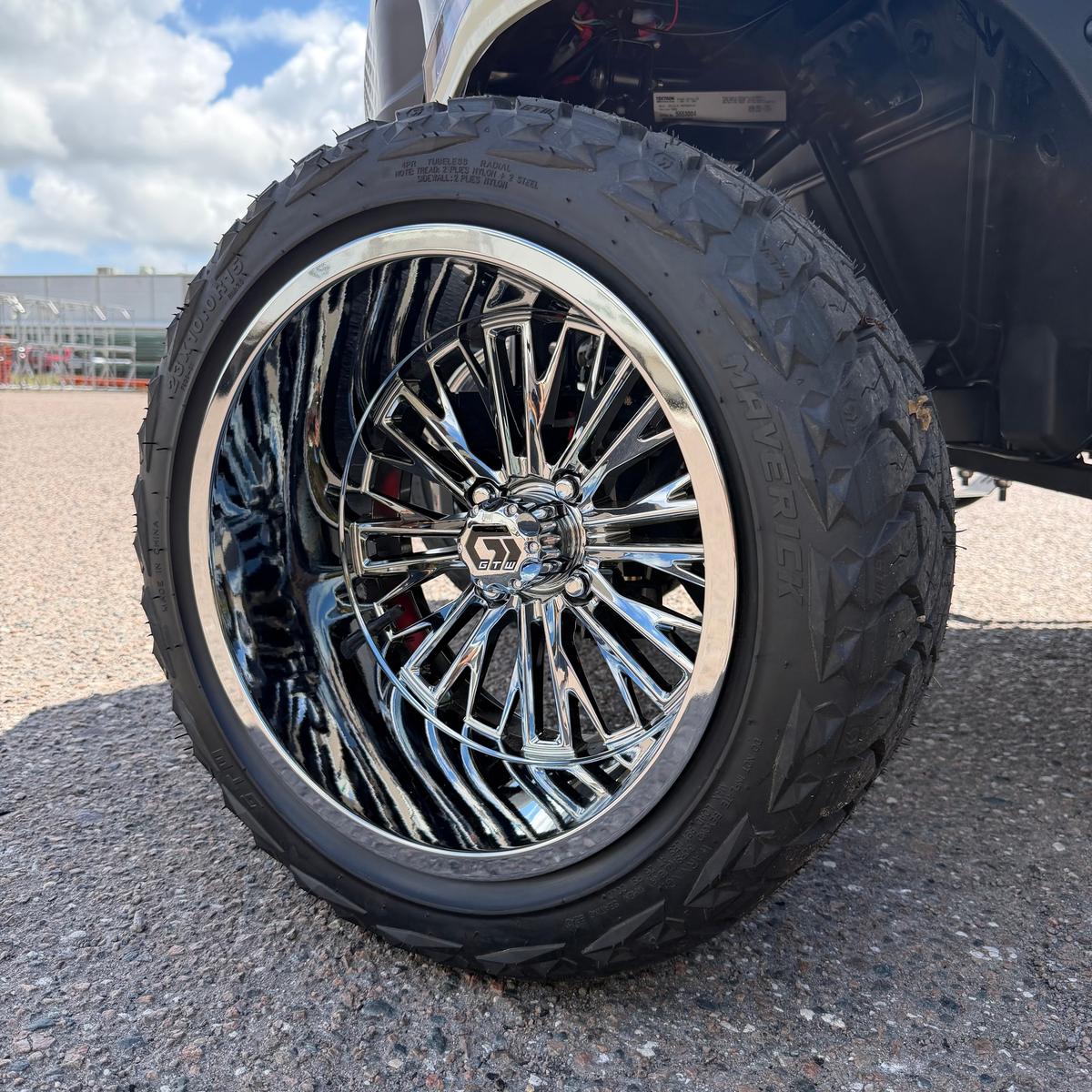 14&Prime; GTW&reg; Viper Gloss Black Ultra-Wide Wheel
