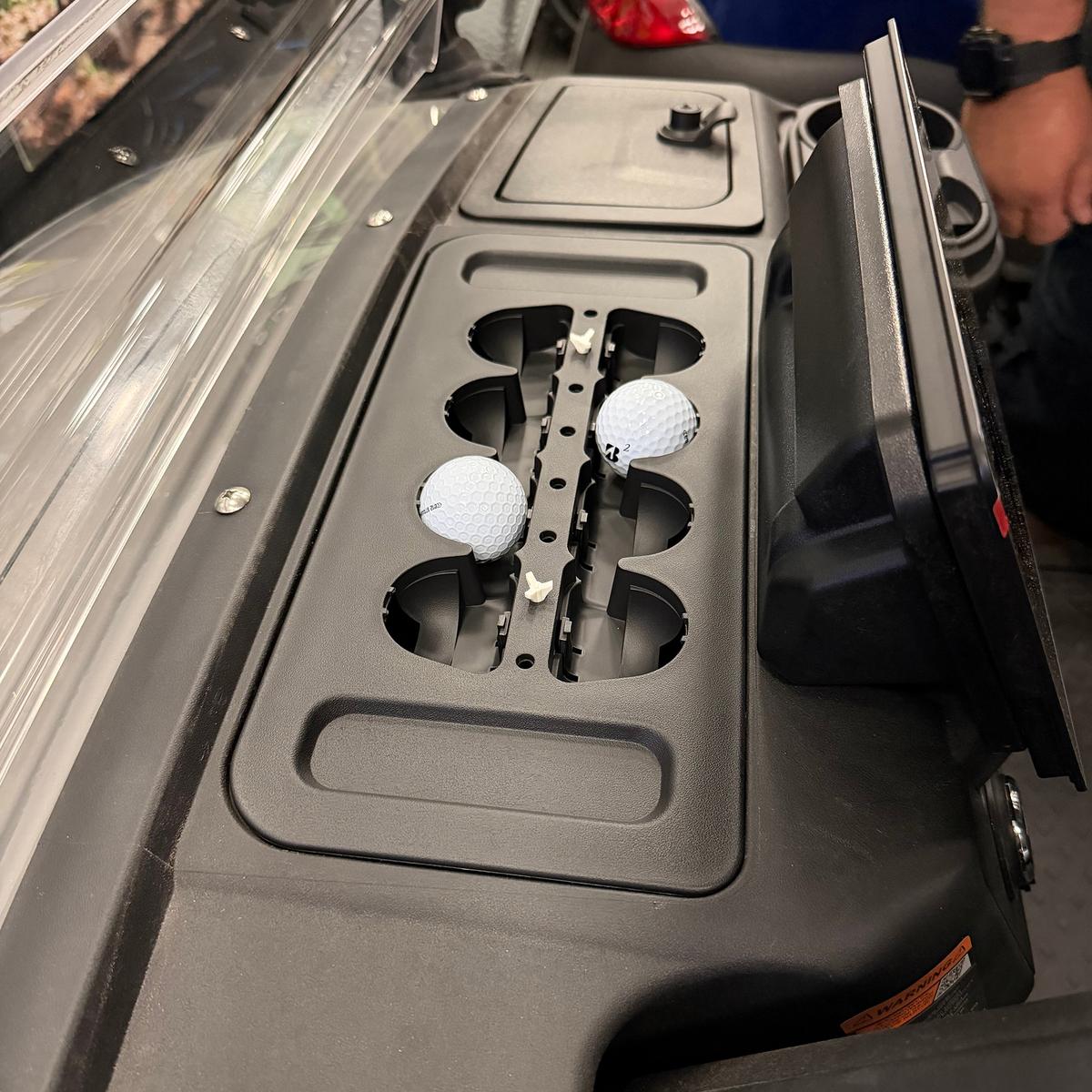MadJax&reg; Ascent&trade; Golf Ball and Tee Holder