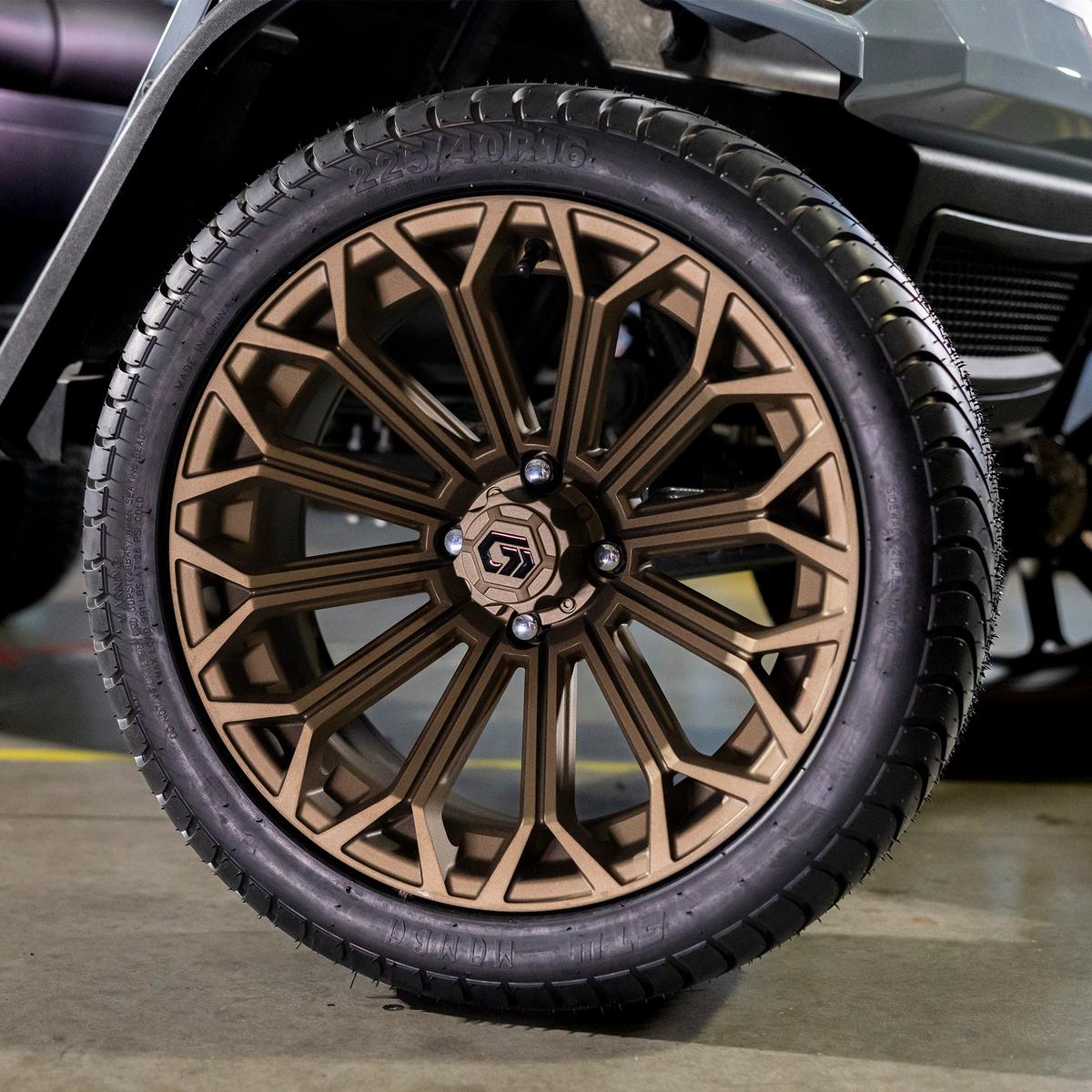 16&Prime; GTW&reg; Phantom Black/Machined Wheel