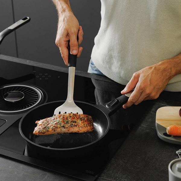 BergHOFF Phantom Nonstick 8in. Ceramic Frying Pan