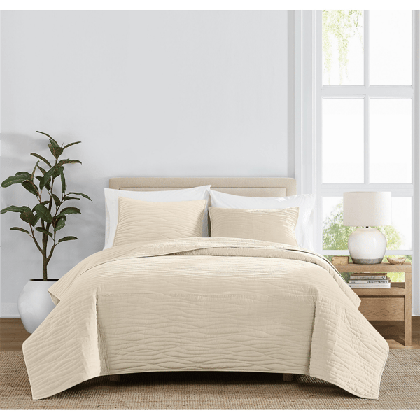 Royal Velvet Wavy Cotton Velvet Quilt Set