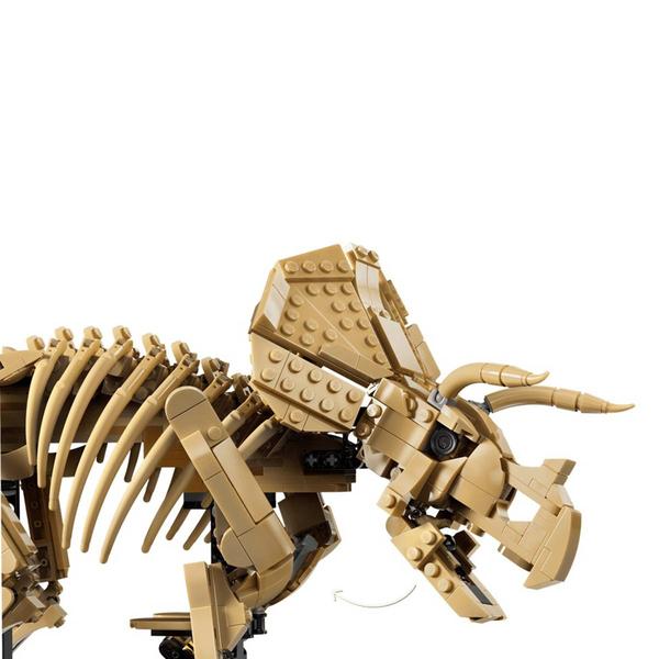 LEGO® Jurassic World Dinosaur Fossils: Triceratops