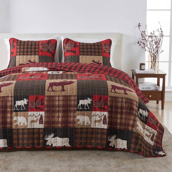 FreshFolds Matthew 3pc. Reversible Red Patchwork Quilt Set - image 