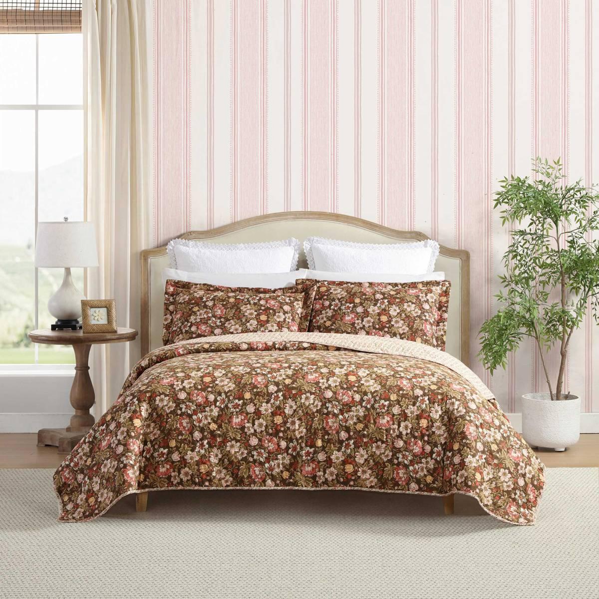 Laura Ashley Marta Cotton Quilt Set