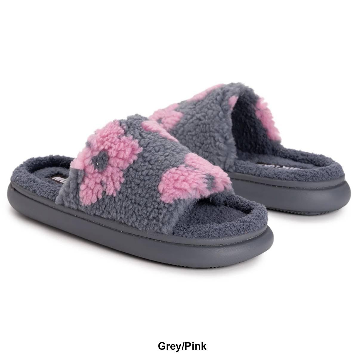 Womens Muk Luks Marsai Flower Slide