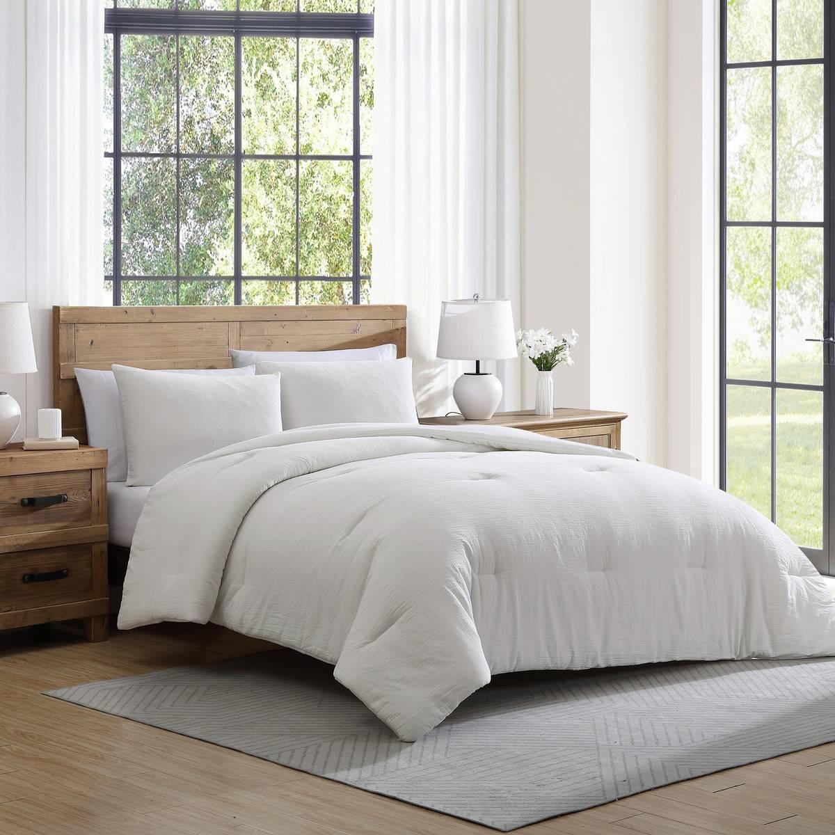 Tahari Home Rosie Crinkle Cotton Gauze 3pc. Comforter Set