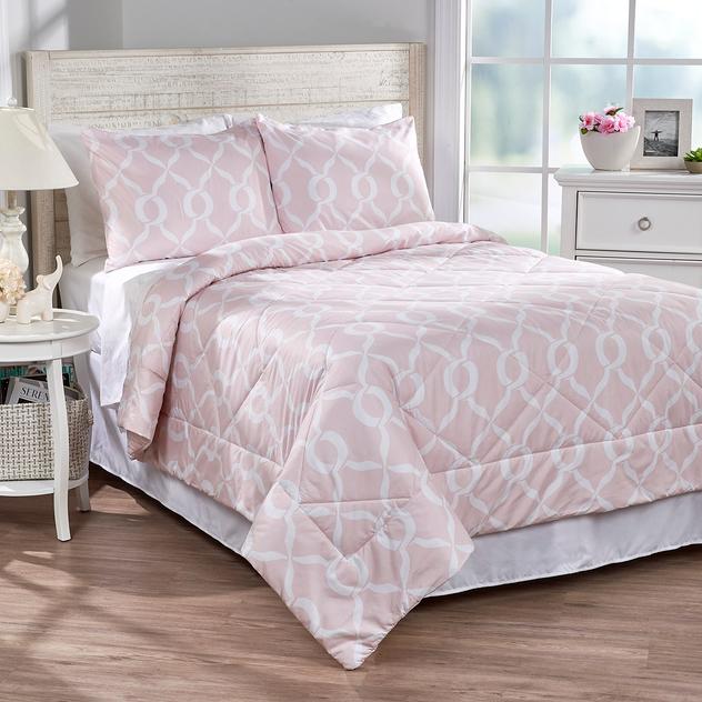 Kathy Ireland Home® 3pc. Quatrafoil Comforter Set