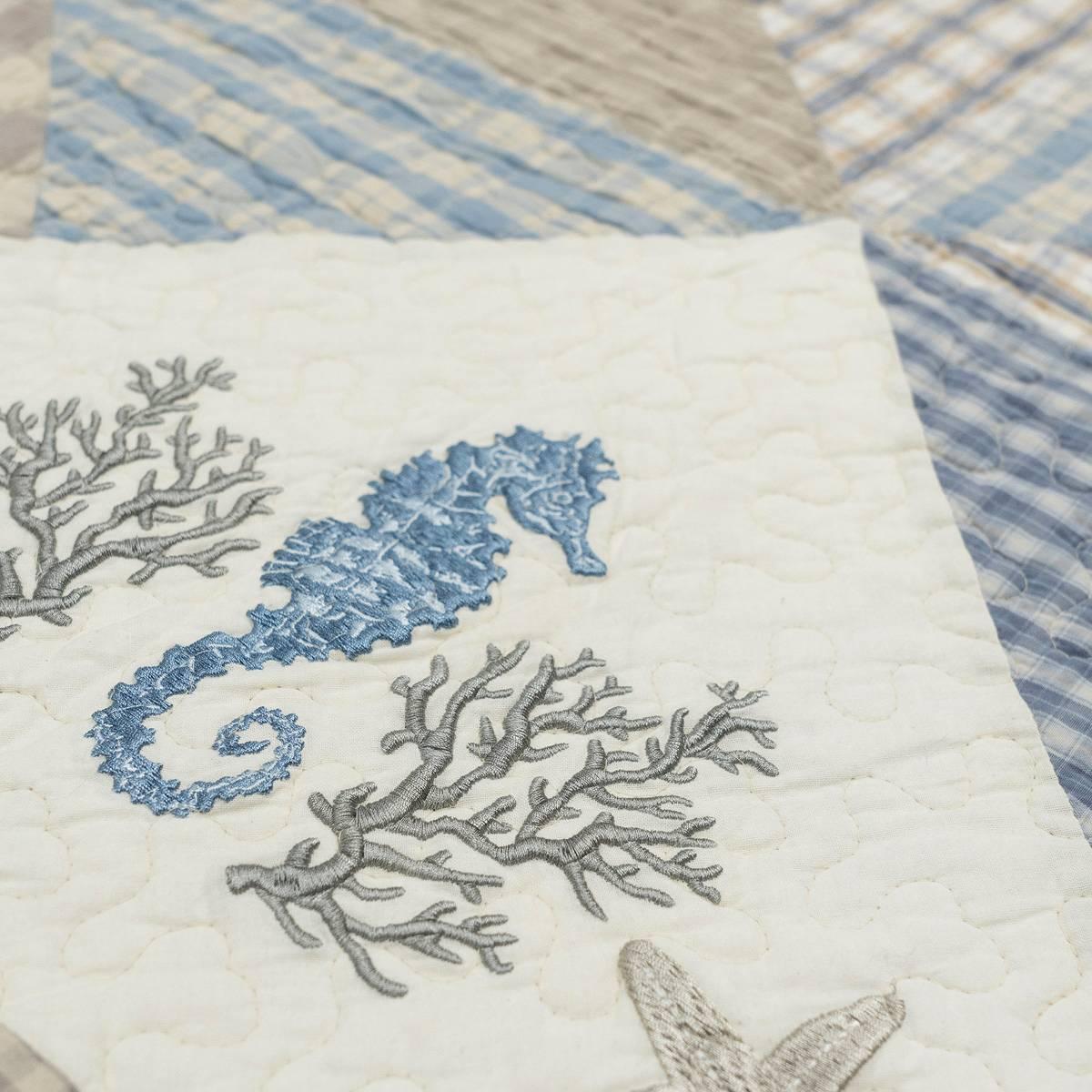 Donna Sharp Coastal Star Throw