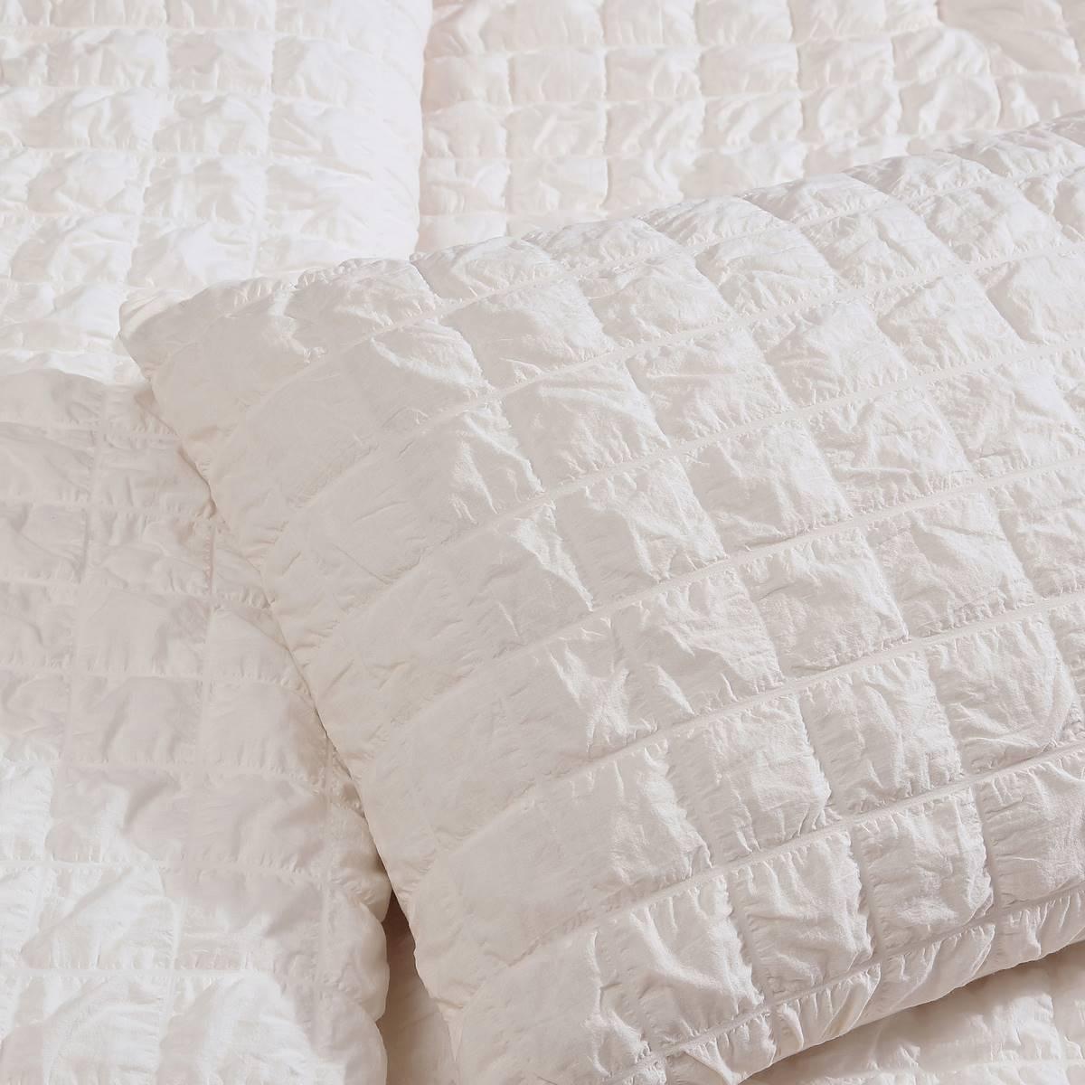 Tahari Home Luca Seersucker Grid Cotton-Rich 3pc. Comforter Set