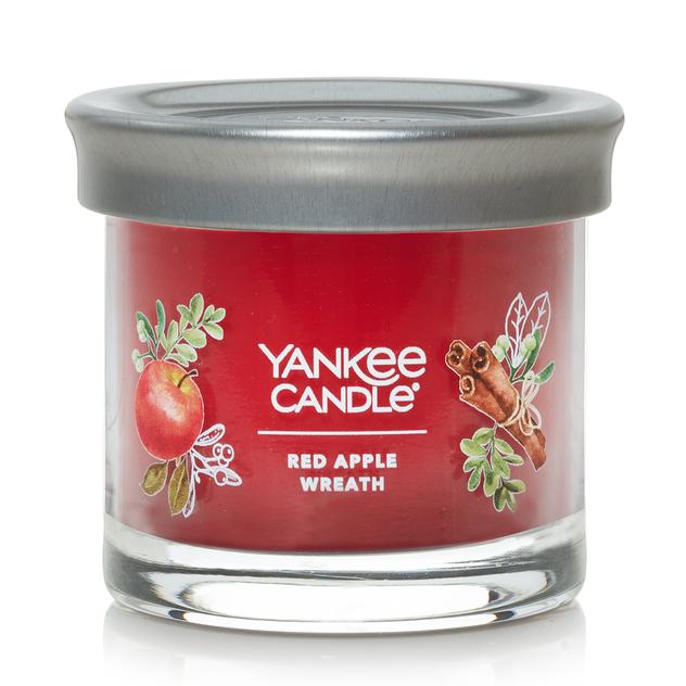 Yankee Candle® 4.5oz. Red Apple Wreath Tumbler Candle