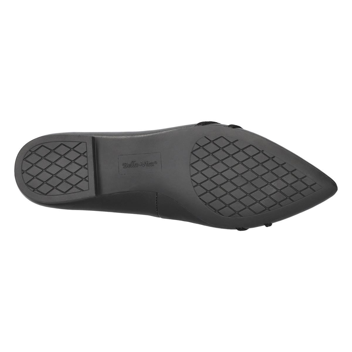 Womens Bella Vita Rhea Pointed Toe Flats