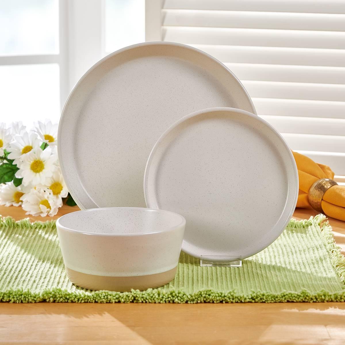 Pfaltzgraff(R) Hudson Cream 12pc. Dinnerware Set