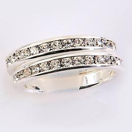 Ashley Cooper(tm) Silver Eternity Band Set