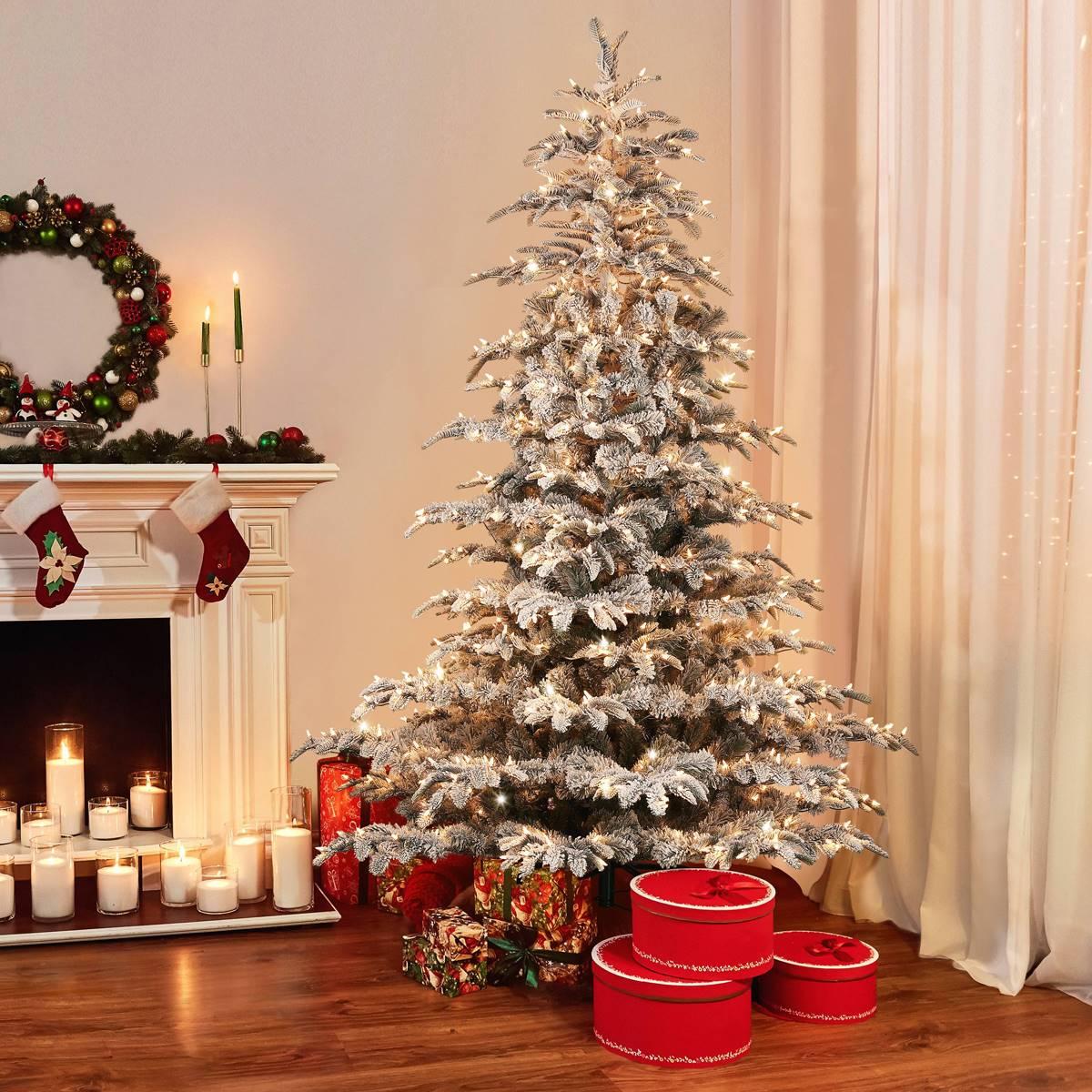 Puleo International 7.5ft. Aspen Fir Artificial Christmas Tree