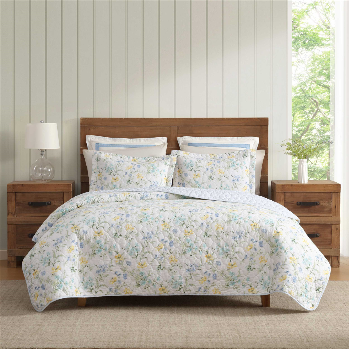 Laura Ashley Poppy Meadow Reversible Qulit Set