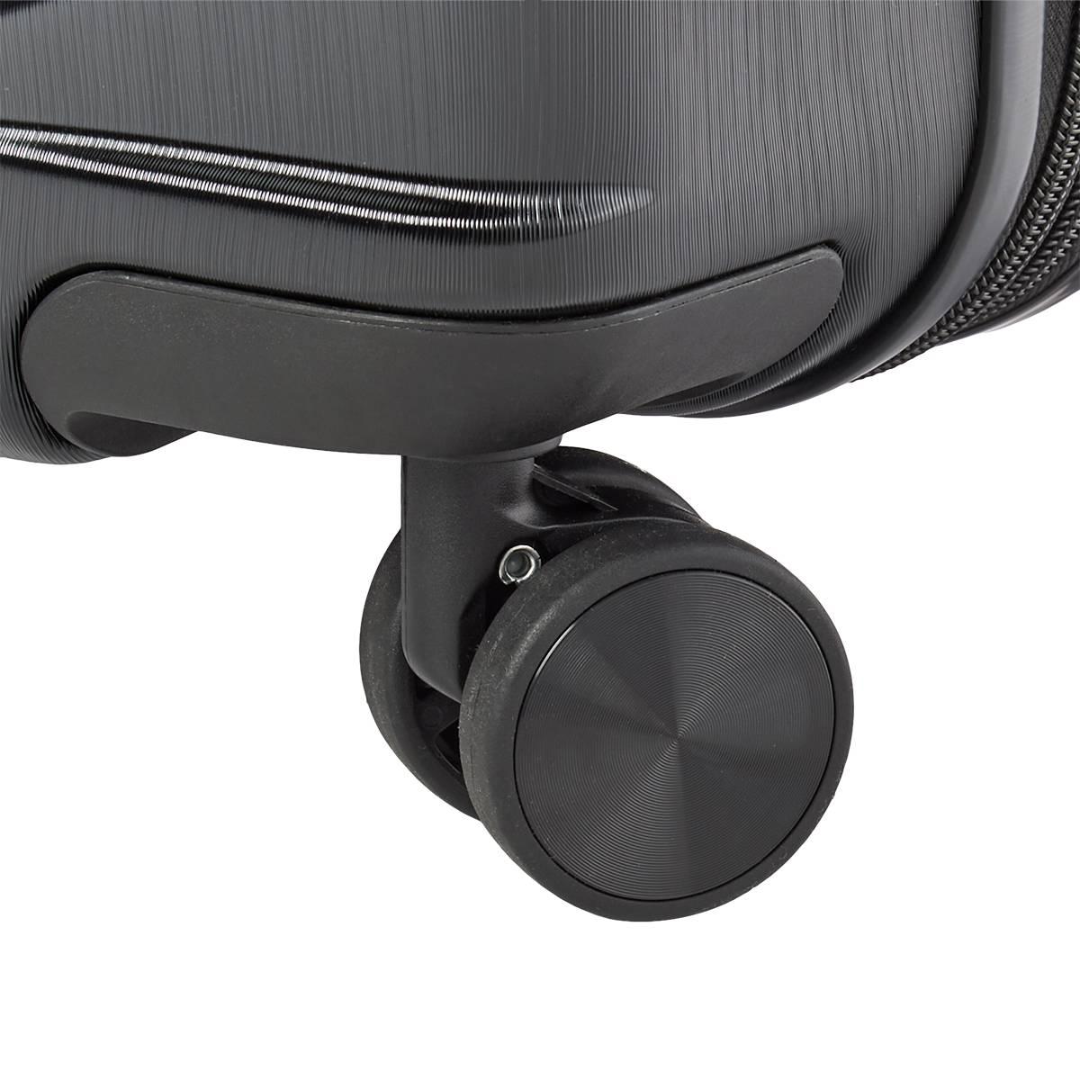 Leisure Odyssey 28in. Spinner Luggage