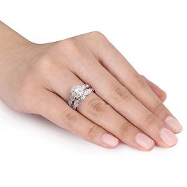 Loveblooms™ 1/5ctw. Round Diamonds Bridal Ring Set
