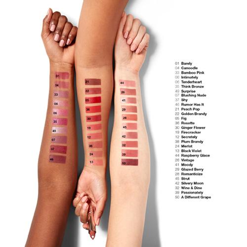Clinique Dramatically Different™ Lipstick