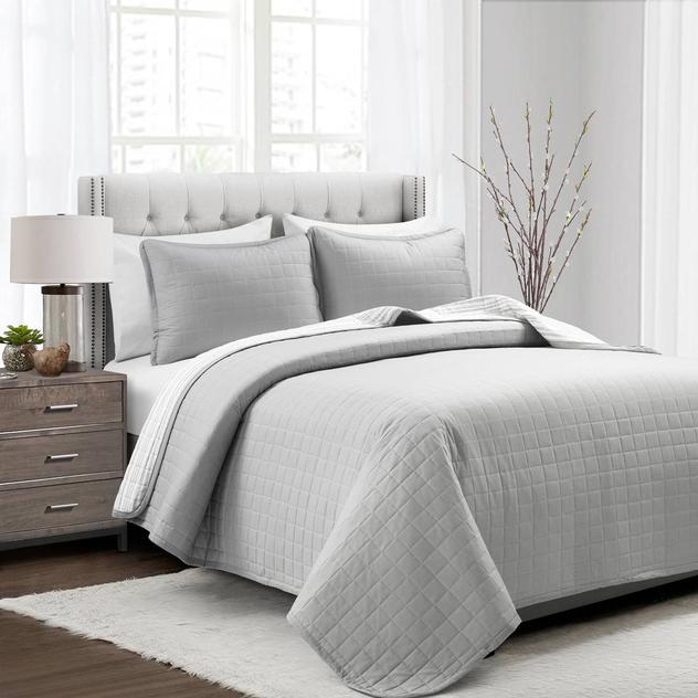 Farmhouse Box Stitch Reversible Cotton 3pc. Quilt Set