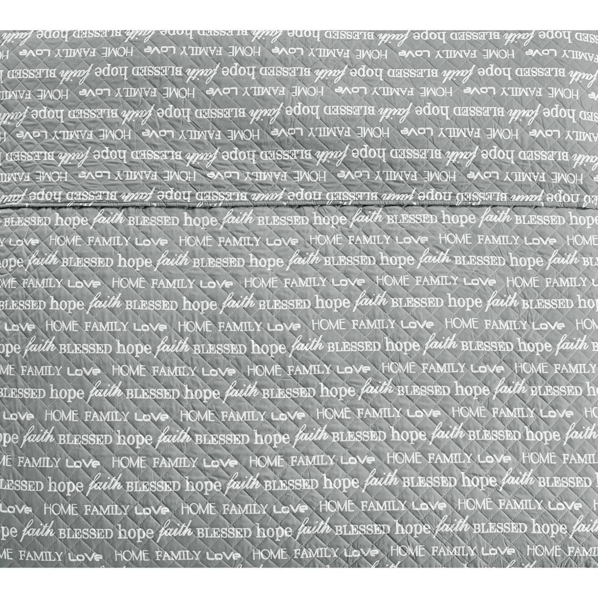 Spirit Linen Home™ Holiday Words Quilt Set